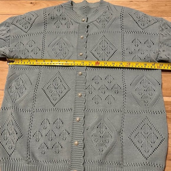 Vintage knit eyelet cardigan - Picture 7 of 8